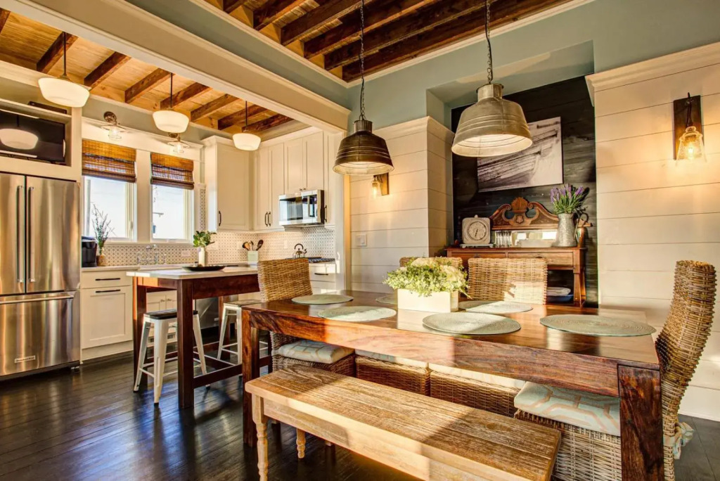 4115 - Coastal Cottage