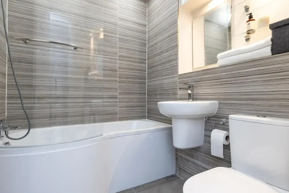 Magnificent 2 Bedroom Flat in Historic Army Barracks