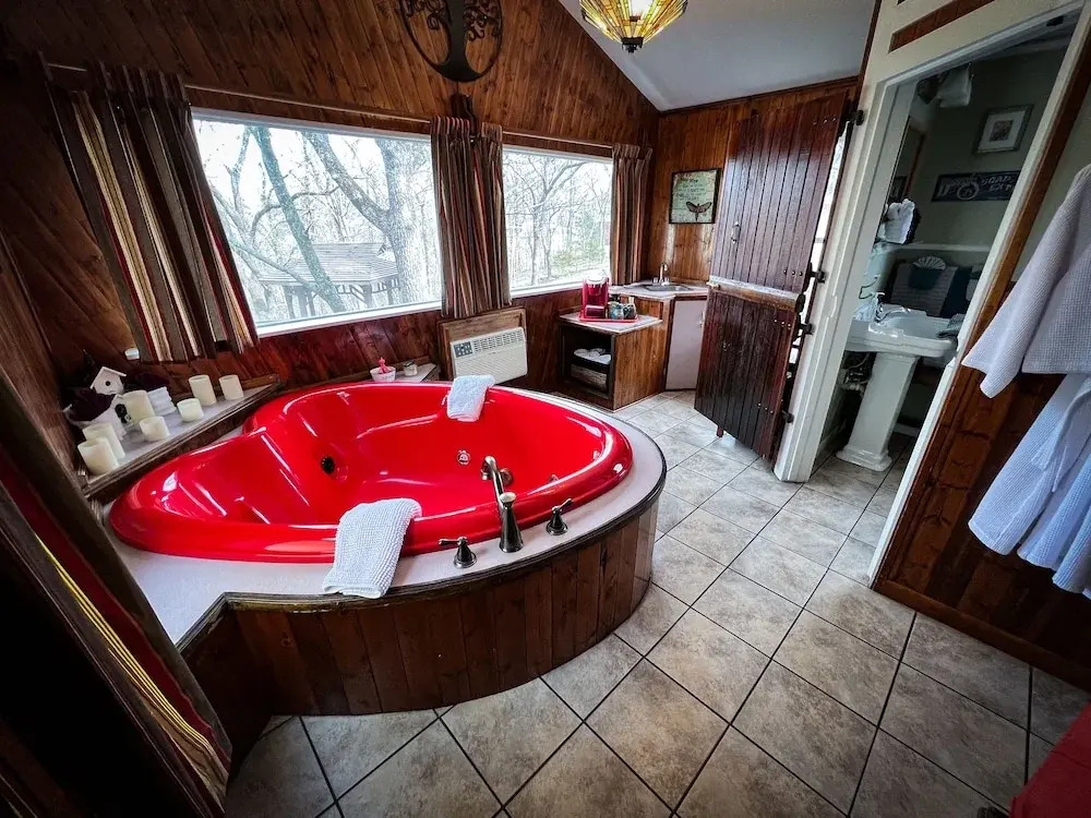 Sherwood Court Cottages & Guest Rooms