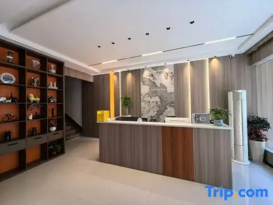 Wenzhou Gaosheng Hotel (Longwan Haicheng Industrial Zone)