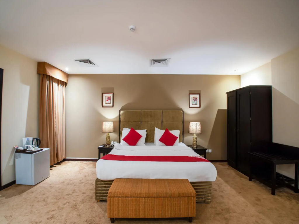Capital O 188 Eastward Hotel