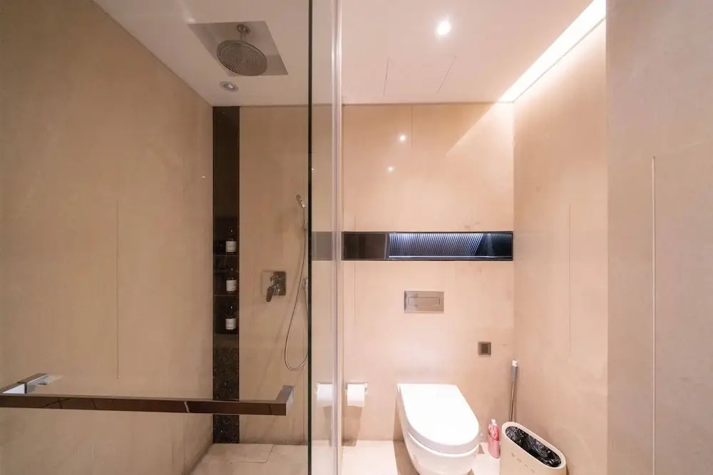 ZHome-Luxury Three bedroom Suite
