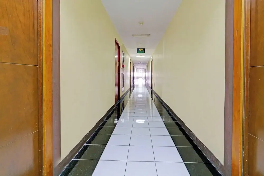 OYO Life 92978 Apartement Gateway Cicadas By Az Pro