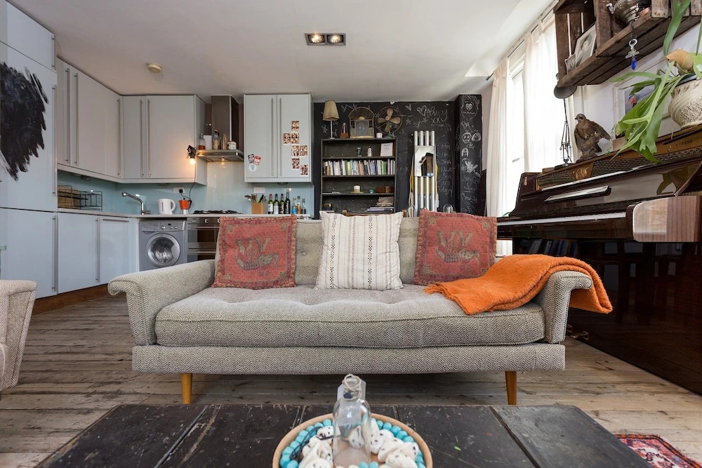 2 Bedroom Flat In Central Dalston
