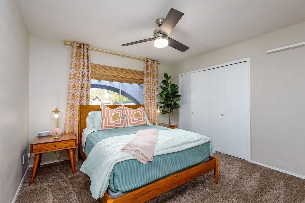 Casa Sunset 4 Bedroom Home by RedAwning