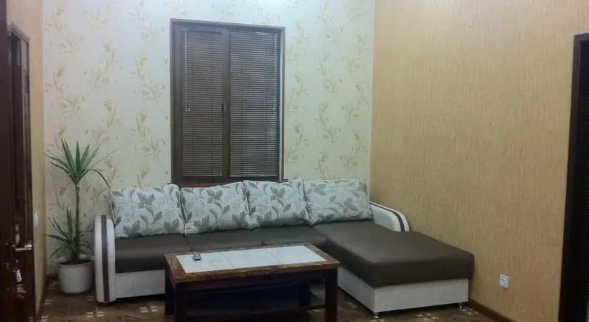 X.O House