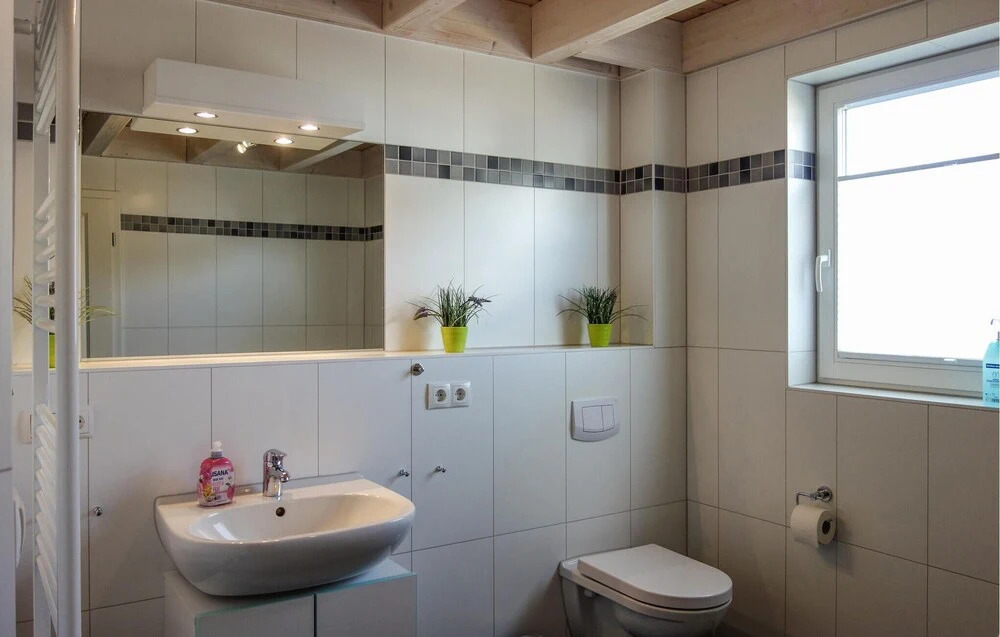 Beautiful Home In Nordhorn With Kitchen