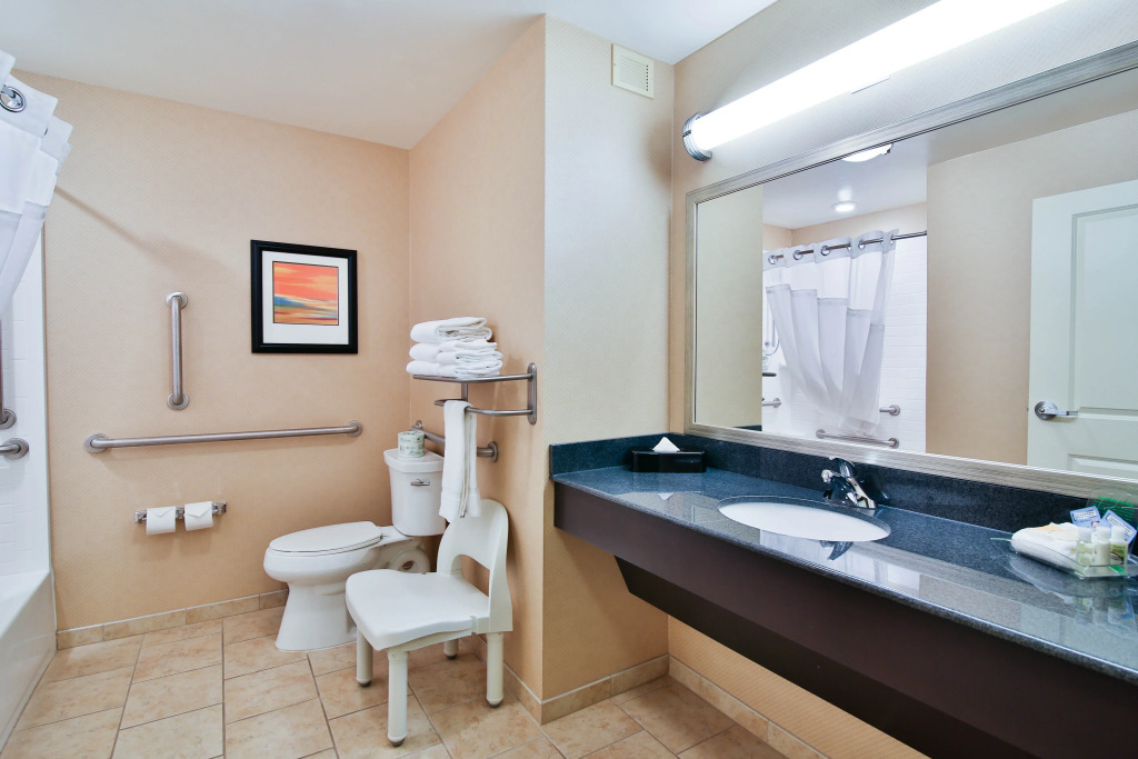 Holiday Inn Bismarck by IHG