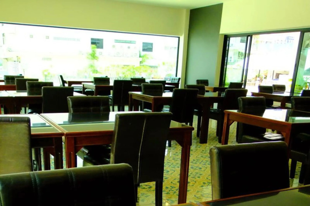 Chada Veranda Hotel