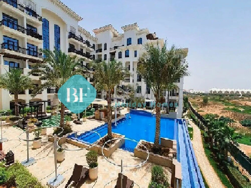 Golf course view, stylish 2BR