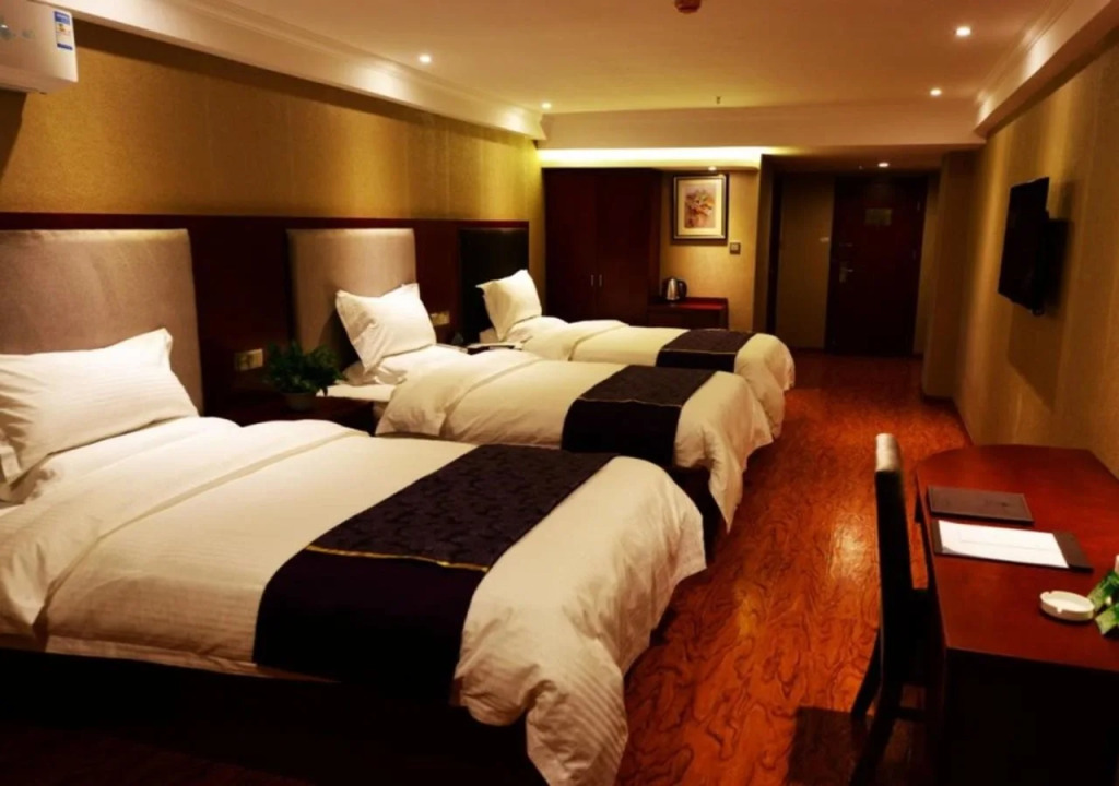 GreenTree Inn Xian Longshouyuan Metro Station Hotel