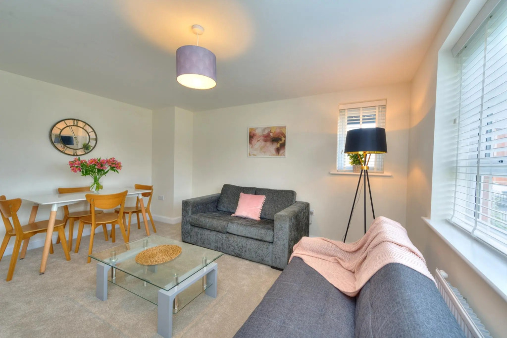 Executive Fairfields Apartment