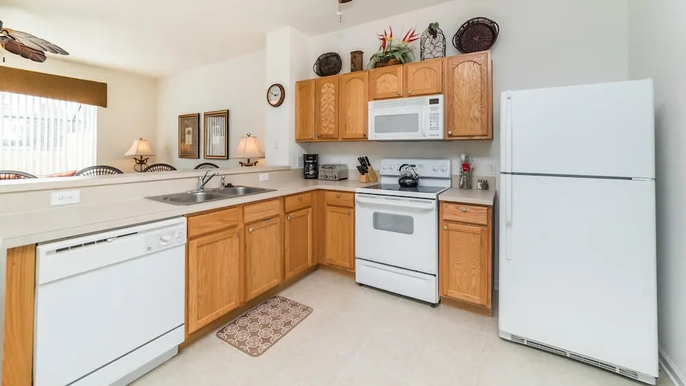 2544 Maneshaw Lane - FS