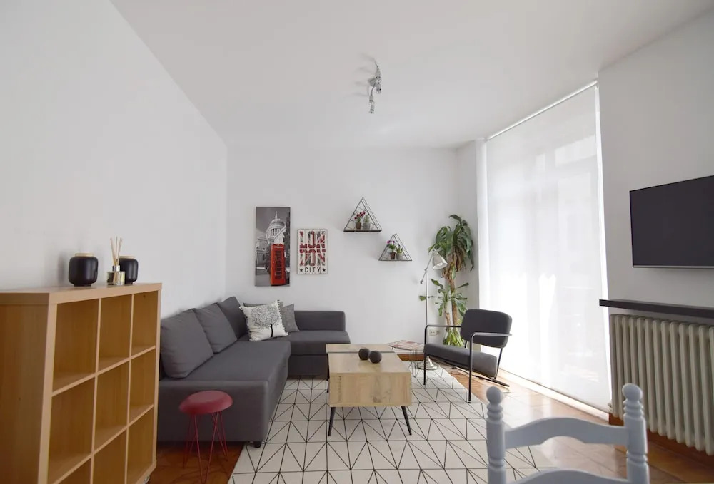 Tuapartamento Calle Nueva 37 1Izq
