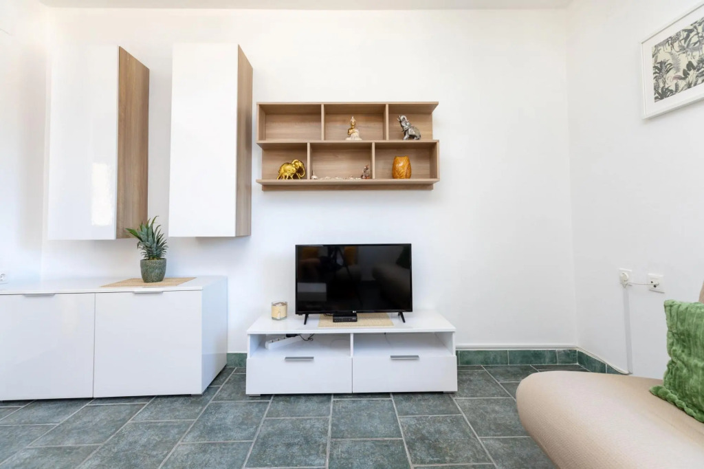 Apartments Maja