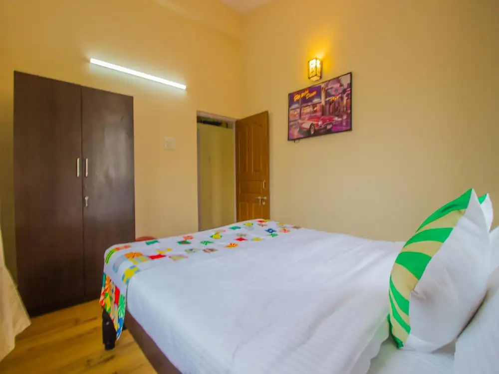 OYO 13065 Home Graceful 1BHK Baga