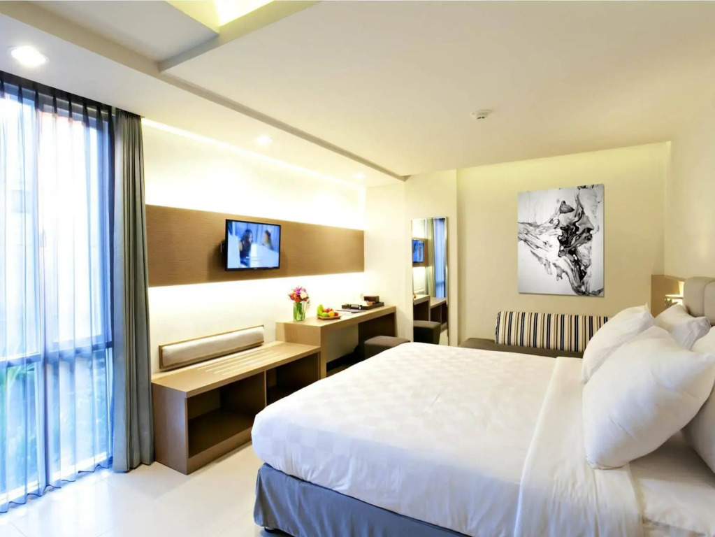 Euphoria Hotel
