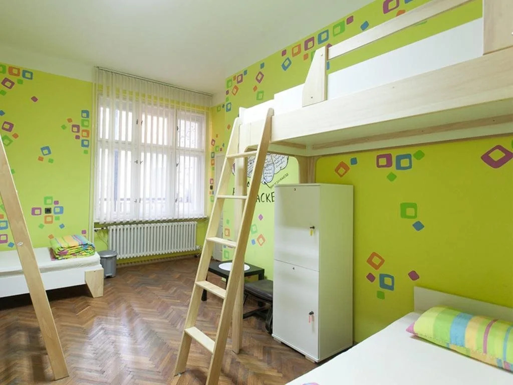 City Hostel Center
