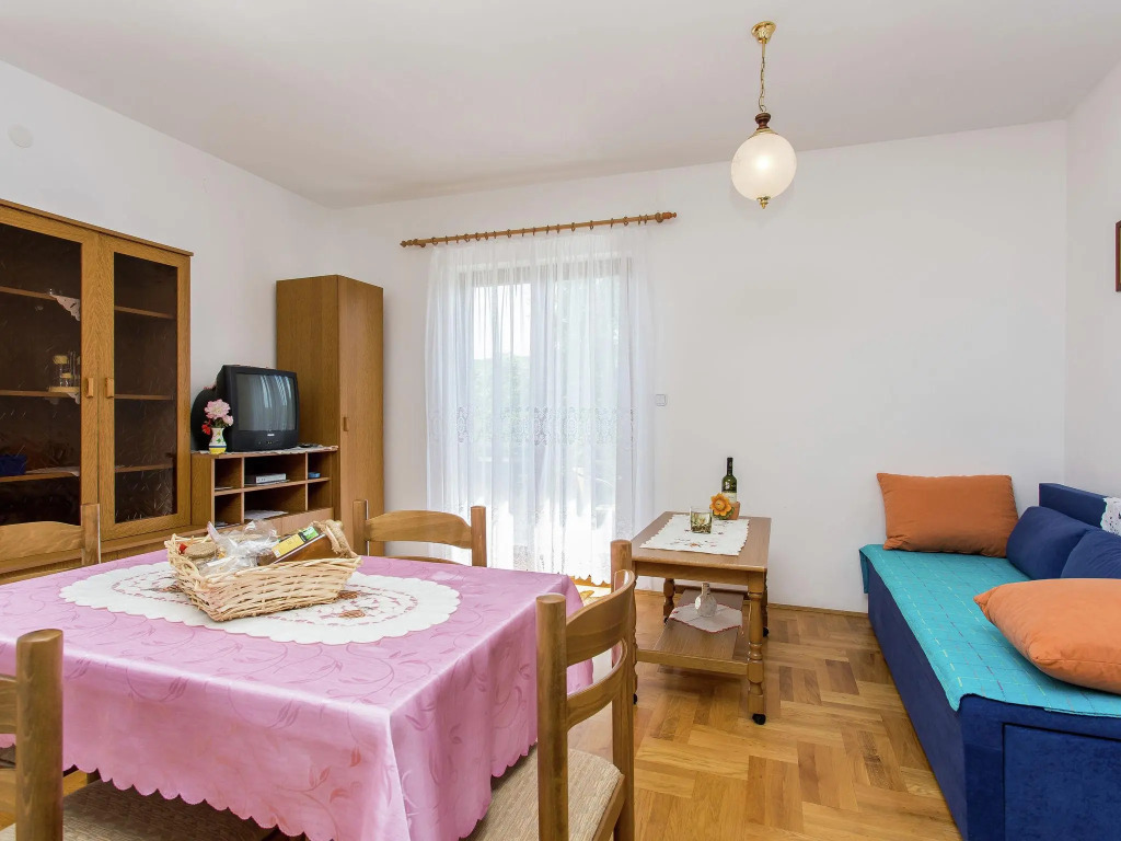 Apartment in Silo Near the Sea
