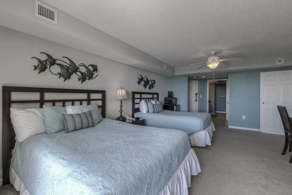 Yacht Clubs #1-801C - 1 Br Condo