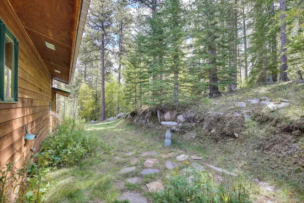 Lead Lodge Near Mickelson Trail + Terry Peak