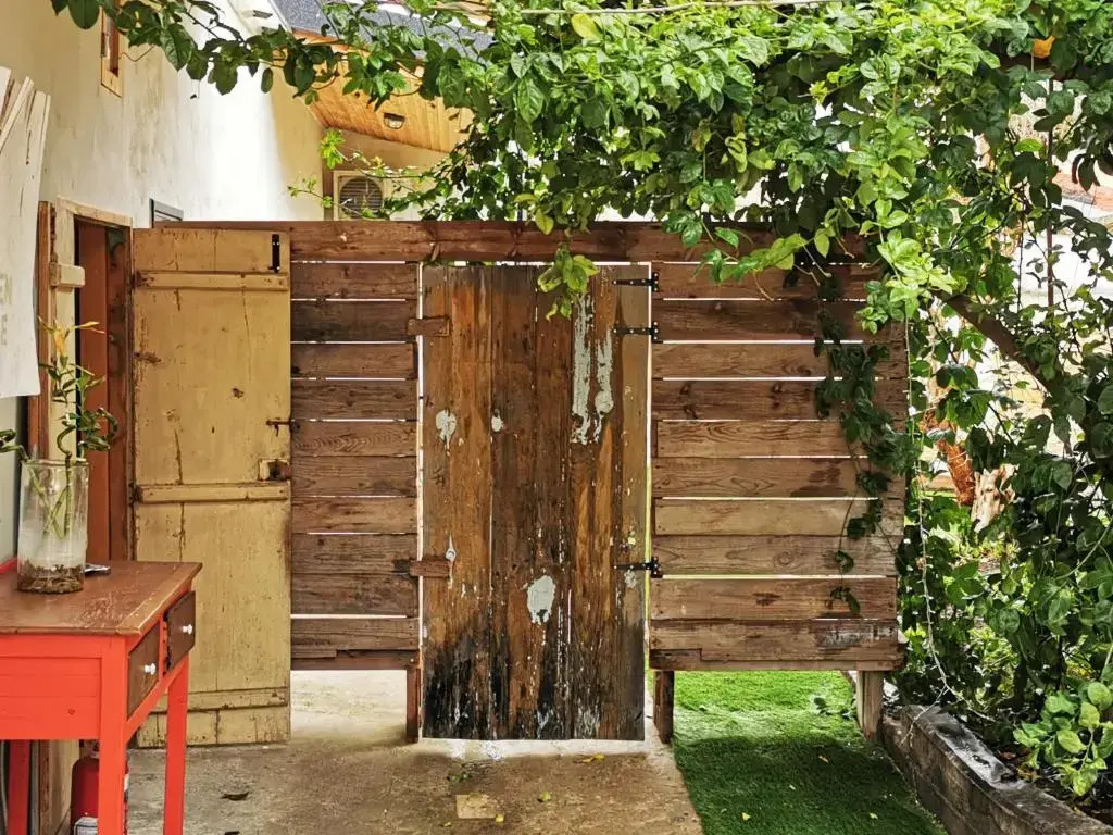 The Cabrio House- Unique CITY CENTER loft with Garden