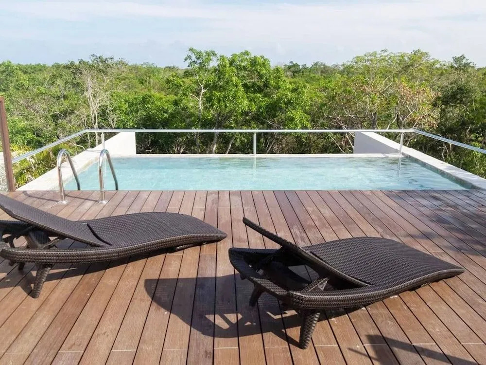 New One Br Apartment for Up To 4, Grill & Pool At the Common Rooftop