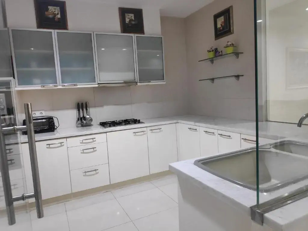 Somerset Berlian Suites Jakarta