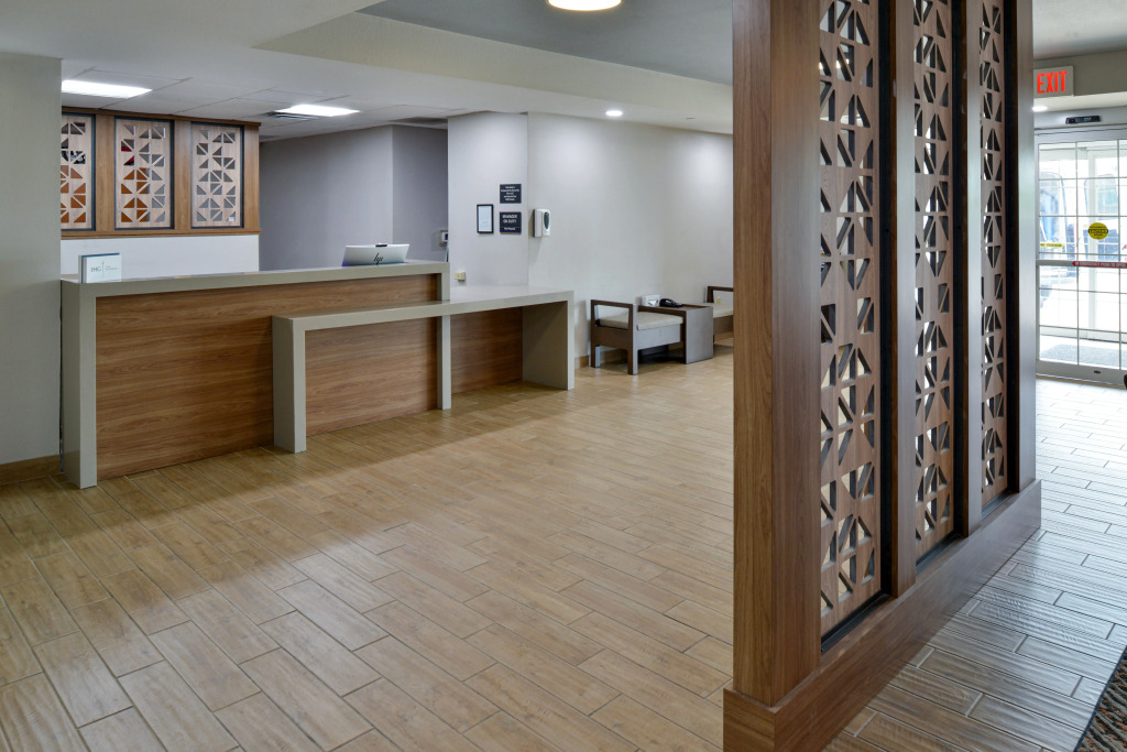 Candlewood Suites Kansas City Northeast by IHG