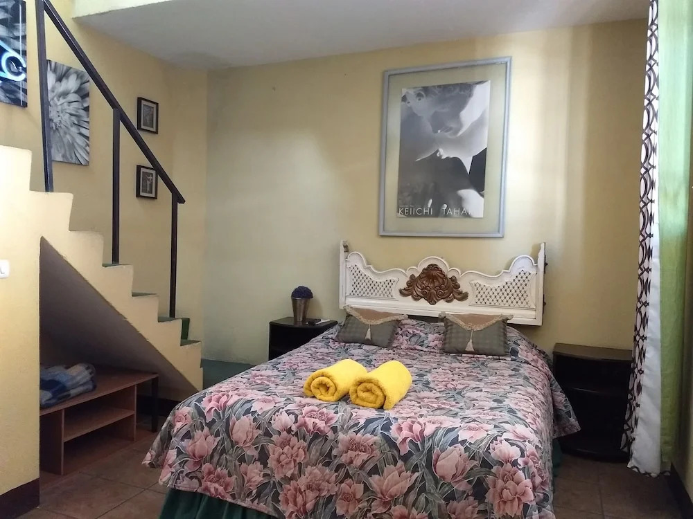Give House
