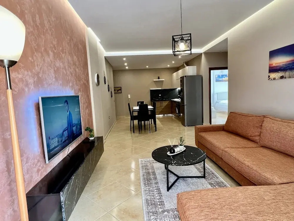 TOURISTS RESIDENCE