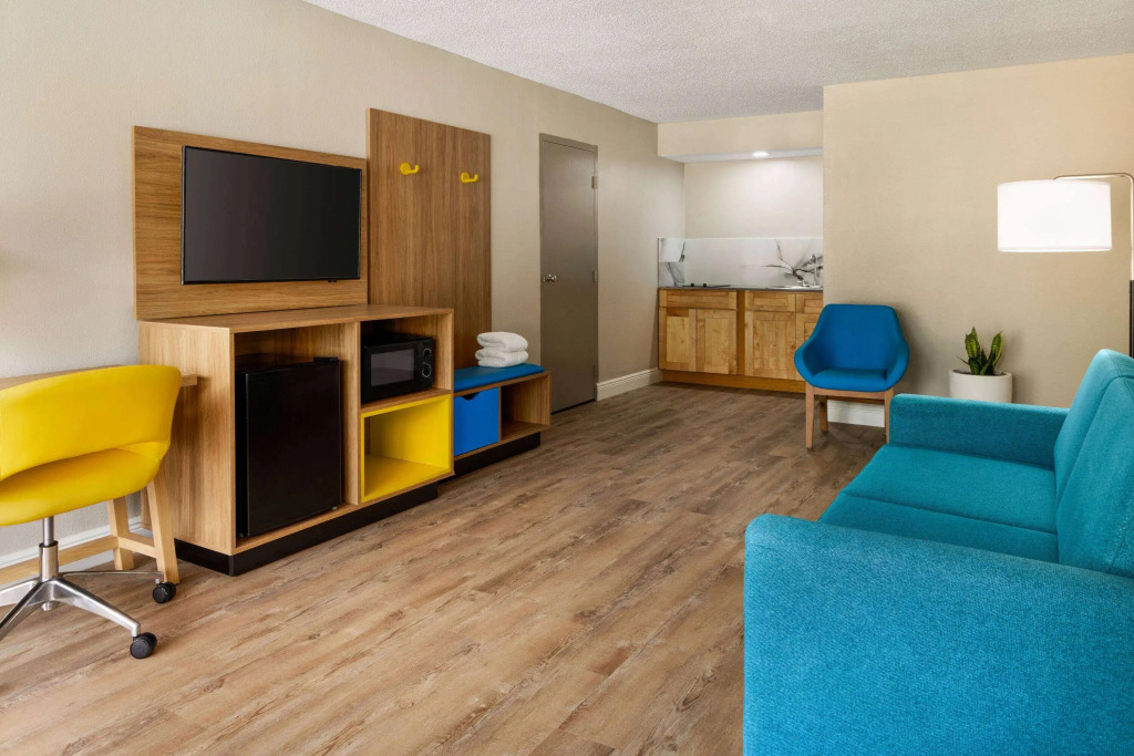 Days Inn by Wyndham McComb MS