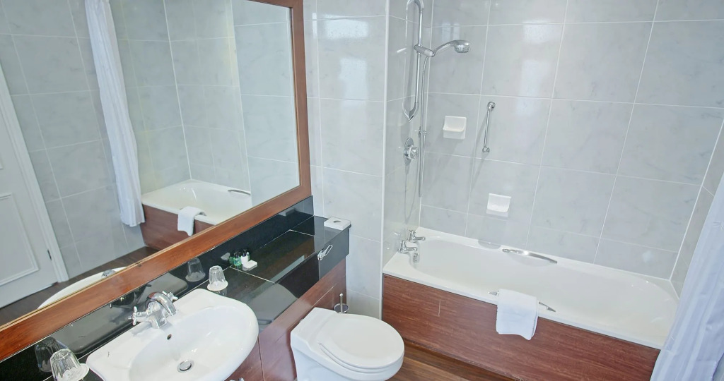 Haven Hotel