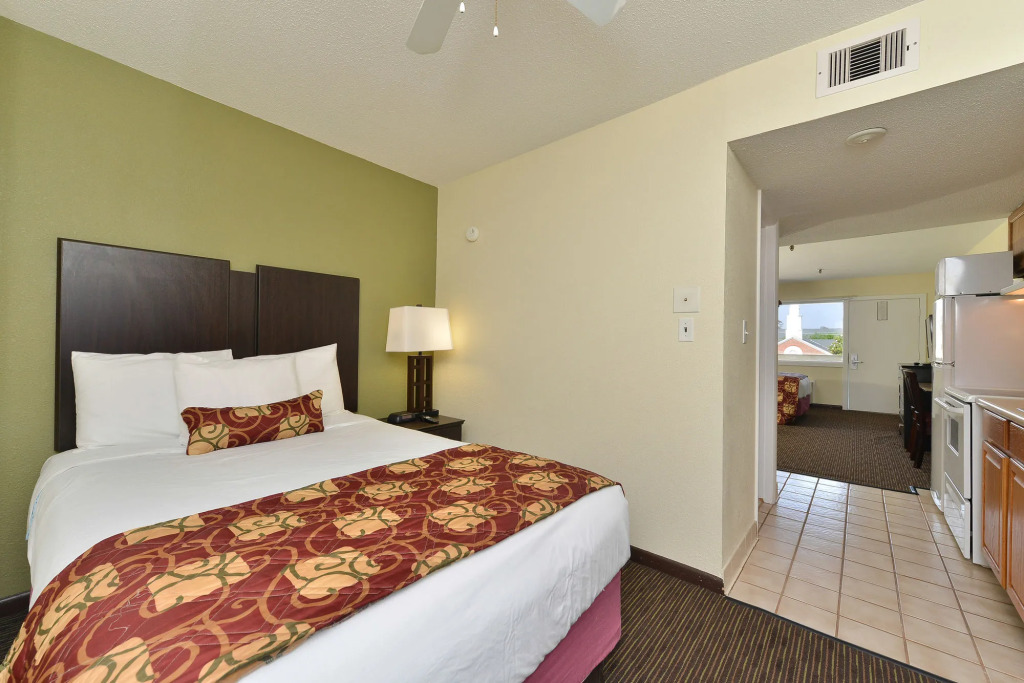 SureStay Hotel by Best Western Virginia Beach Royal Clipper