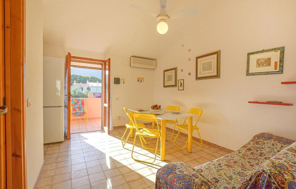 Stunning Apartment in Solanas With 2 Bedrooms