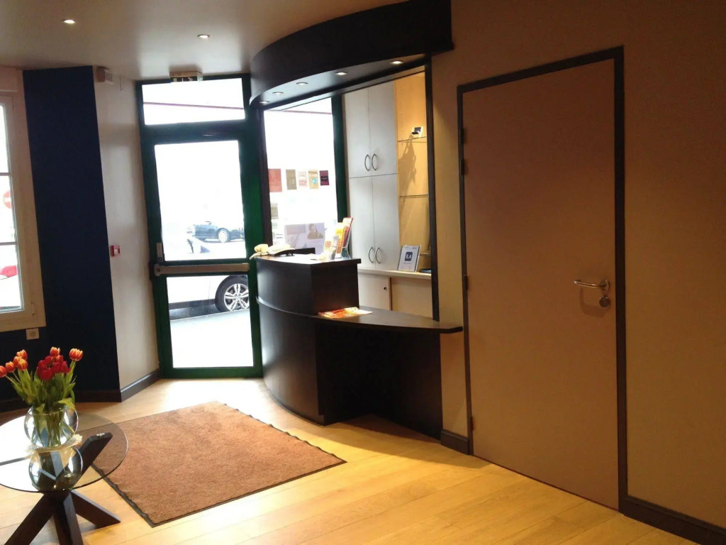 CitHotel Du Port Rhu