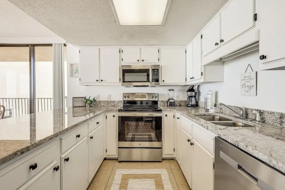 Orange Beach Condo w/ Ocean-view Balcony!