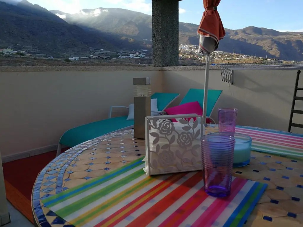THE HAPPINESS PENTHOUSE 100m Beach & Sunset View - Welcoming Cava included - Dream Holidays at Tenerife!