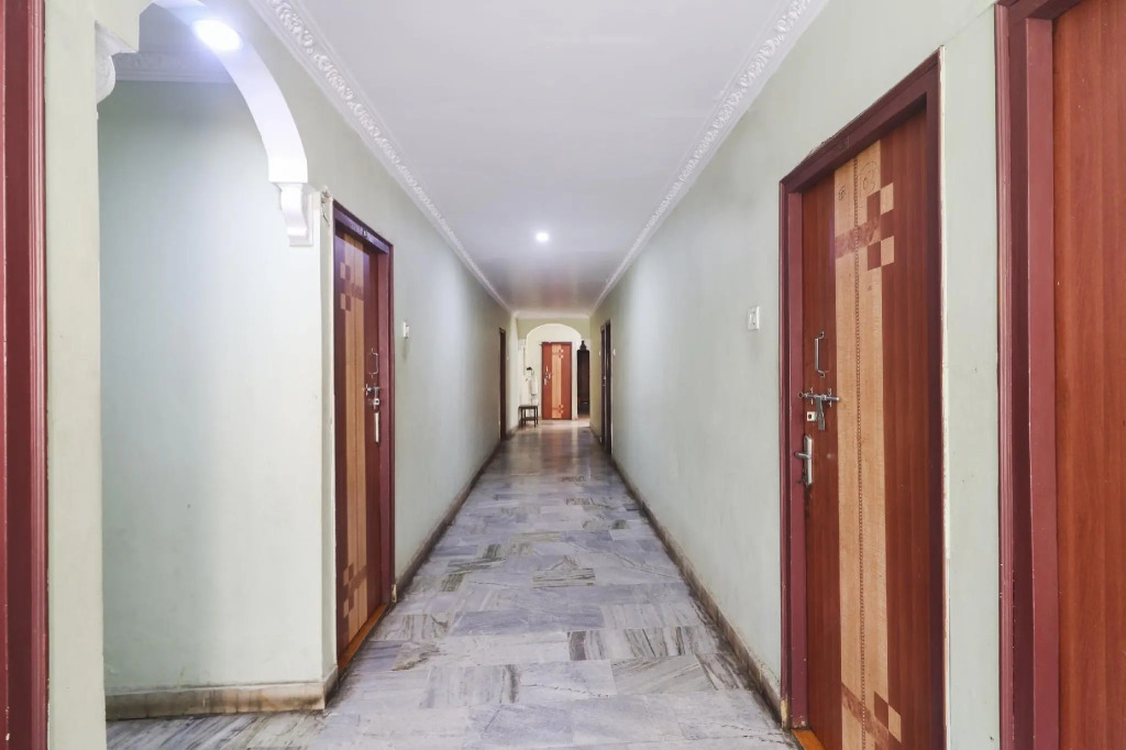 Hotel O Aadaab