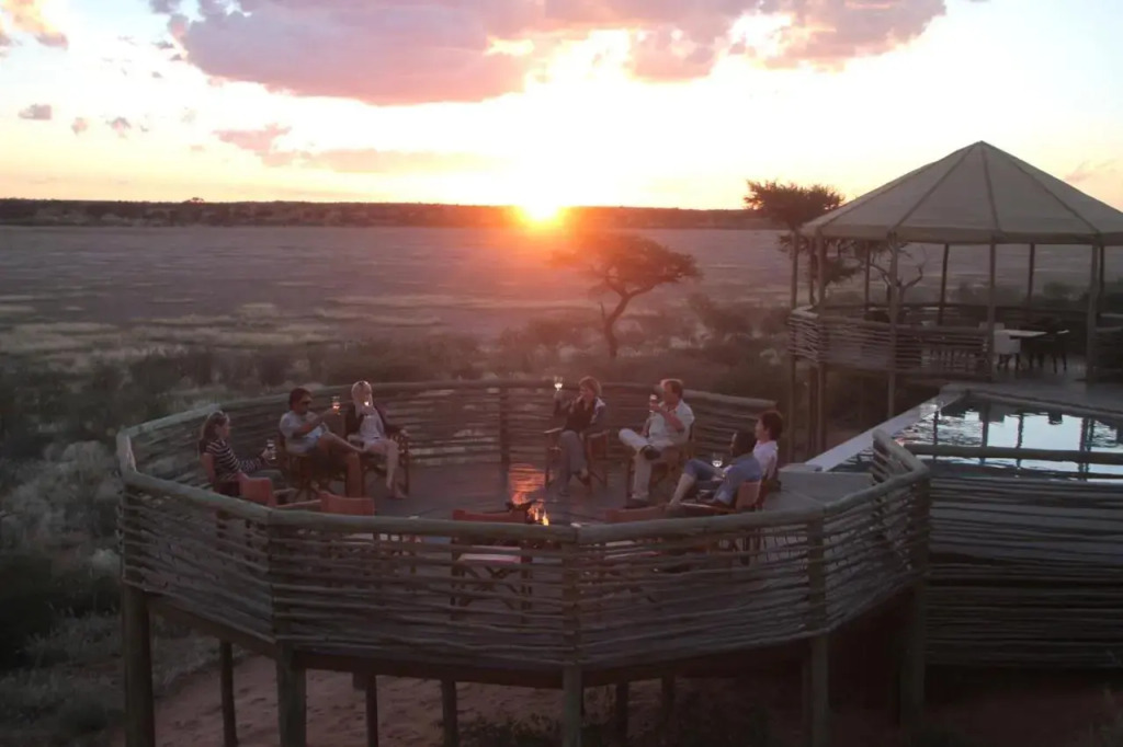 Intu Africa-Camelthorn Kalahari Lodge