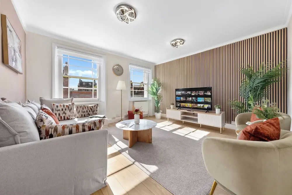 Stunning 2B Flat in South Kensington Near Station