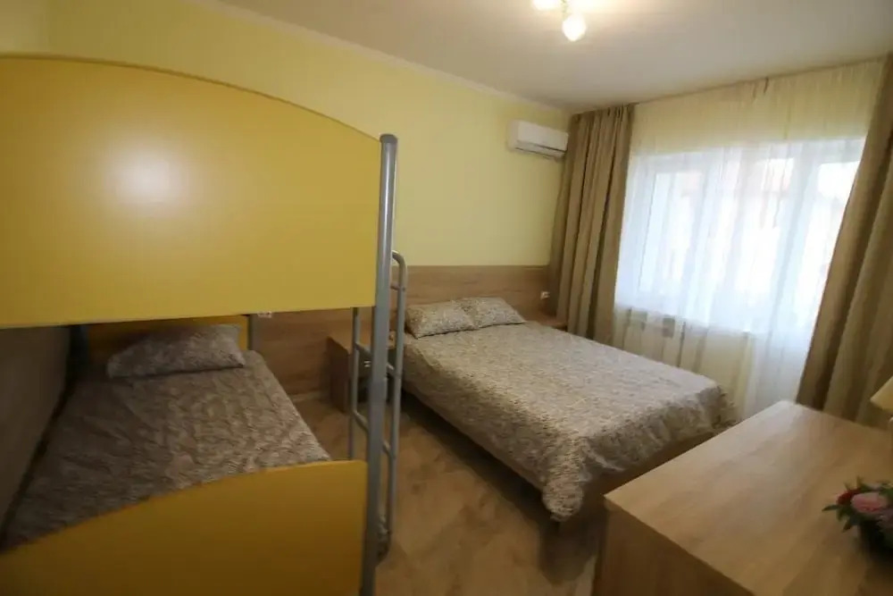 Guest House Chernomorskaya 8A