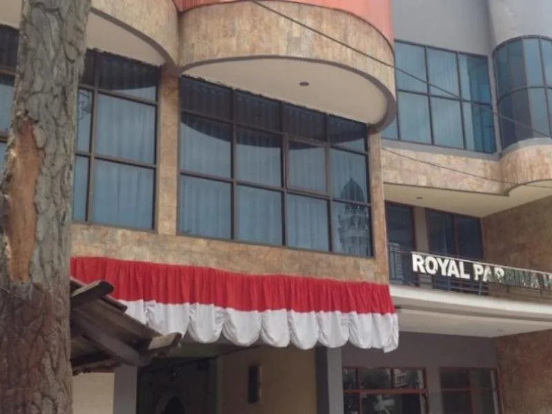Royal Parbina Hotel
