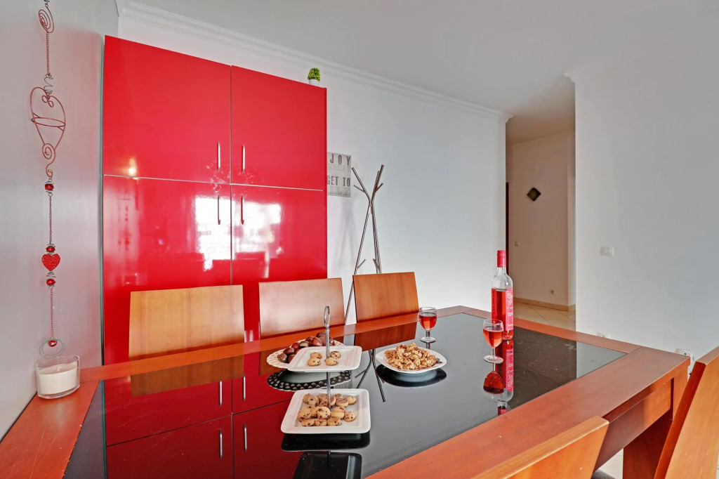 Apartamento Sol Nascente by Portucasa