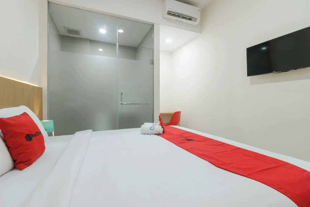RedDoorz near Mall SKA Pekanbaru