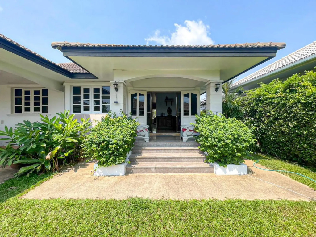 Laguna Villa 2
