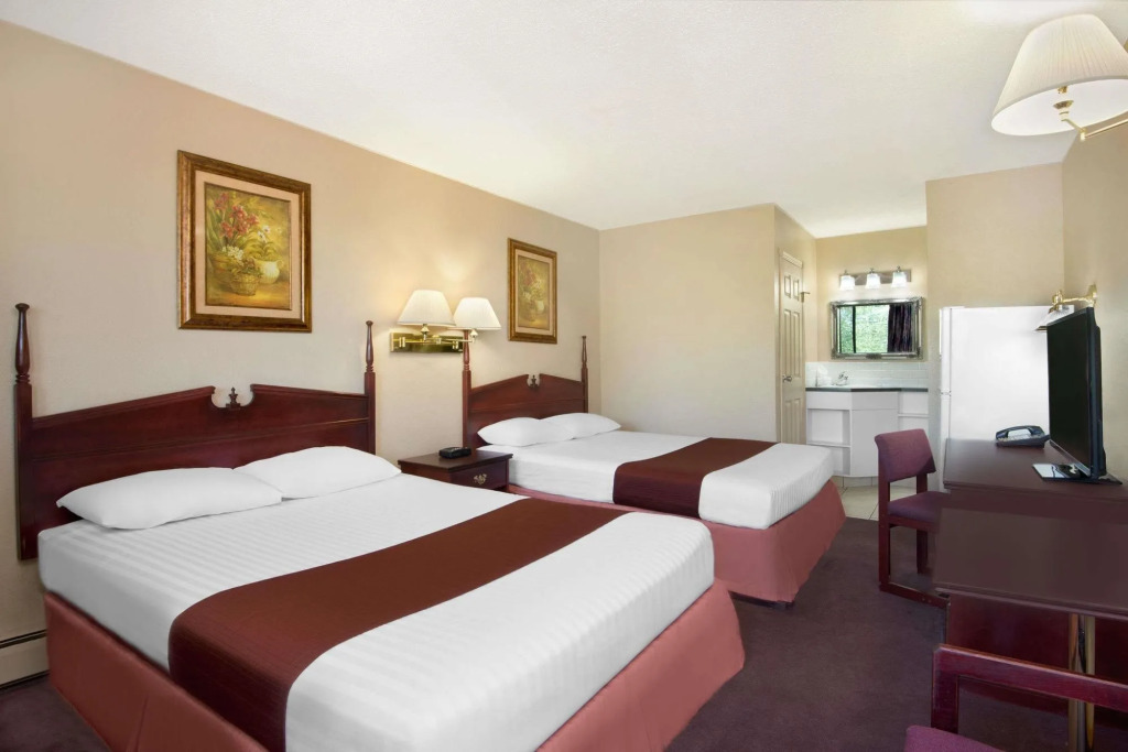 Coast Red Deer Hotel