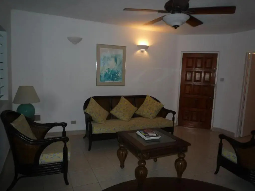 1 Bed Apartment/Condo