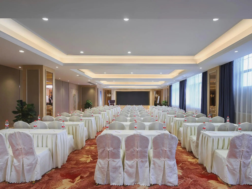 Vienna 3 Best Hotel (Nanchang Qingshan Lake High-tech)