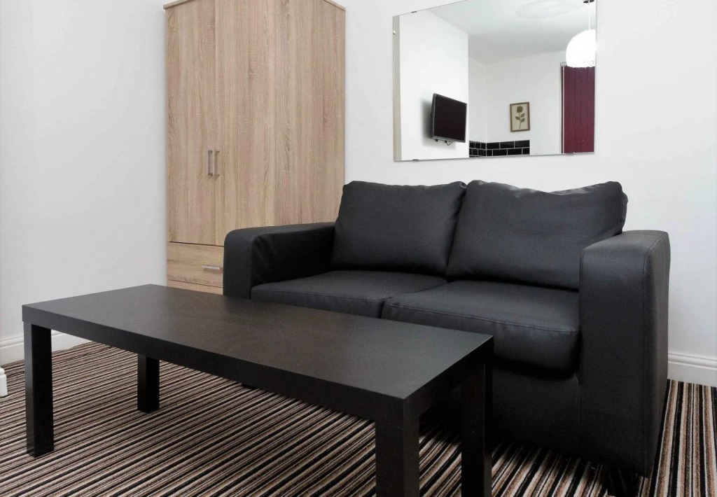 Kirkstall House